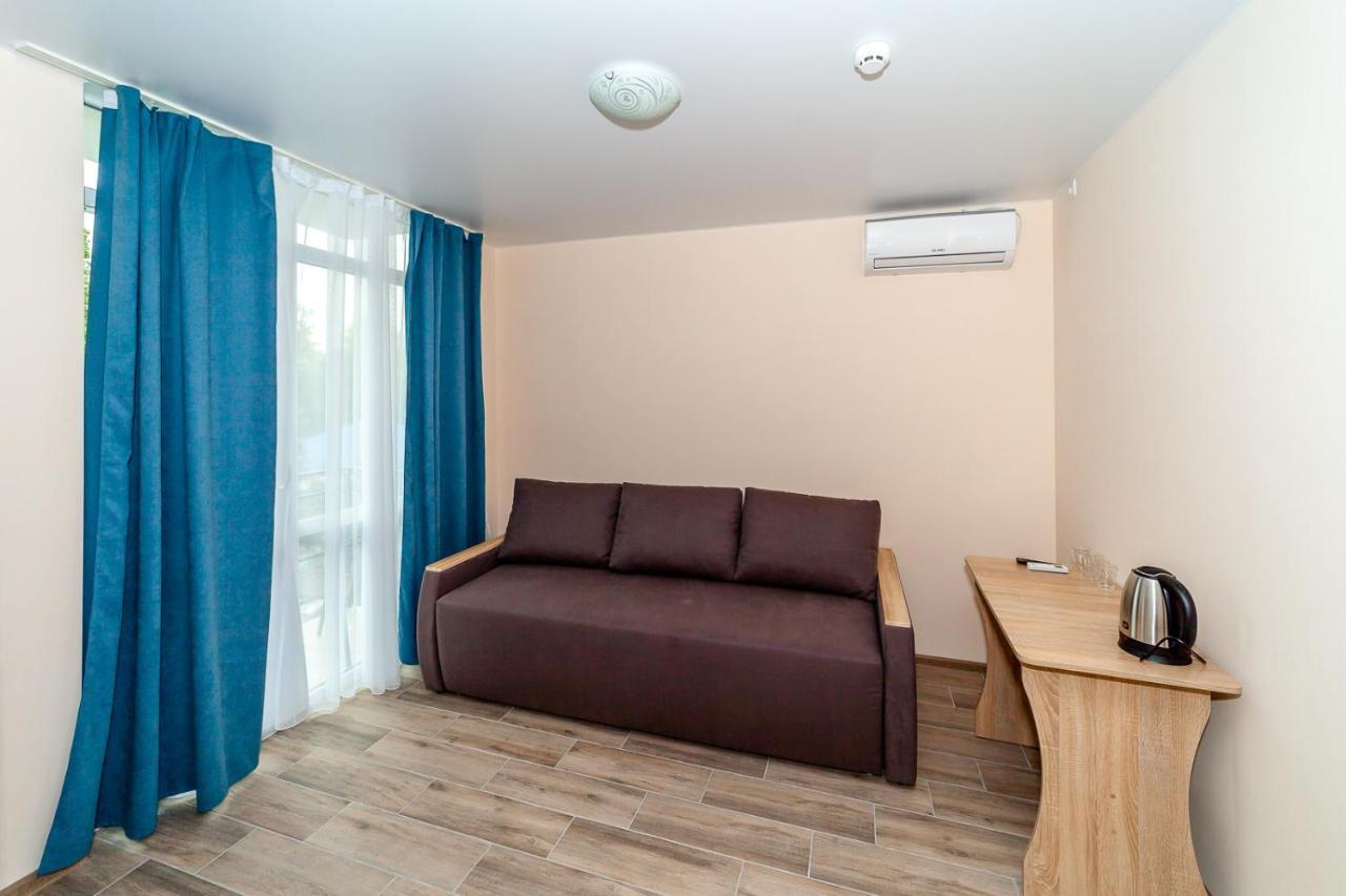 Dolce Vita Resort Hotel Зализний Порт Екстериор снимка