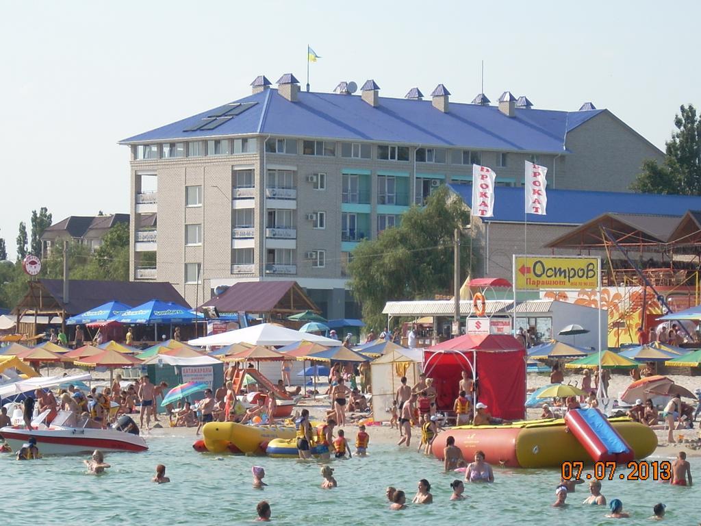 Dolce Vita Resort Hotel Зализний Порт Екстериор снимка